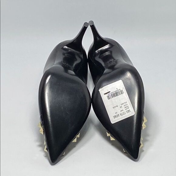Valentino Garavani Rockstud Alcove Leather Pumps size 36 - Picture 13 of 14